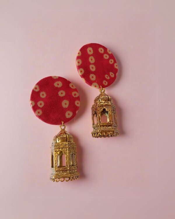 Rainvas Red bandhani print golden jhumka earrings