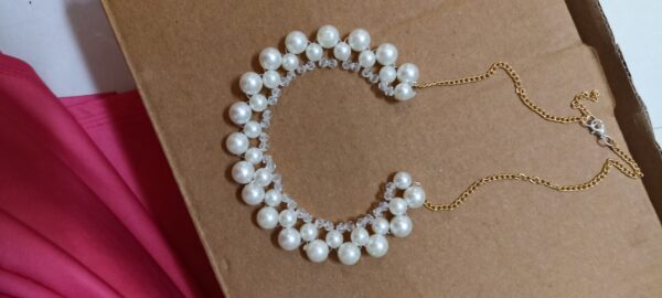 Neck chain