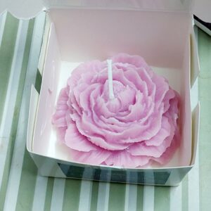 Flower candle