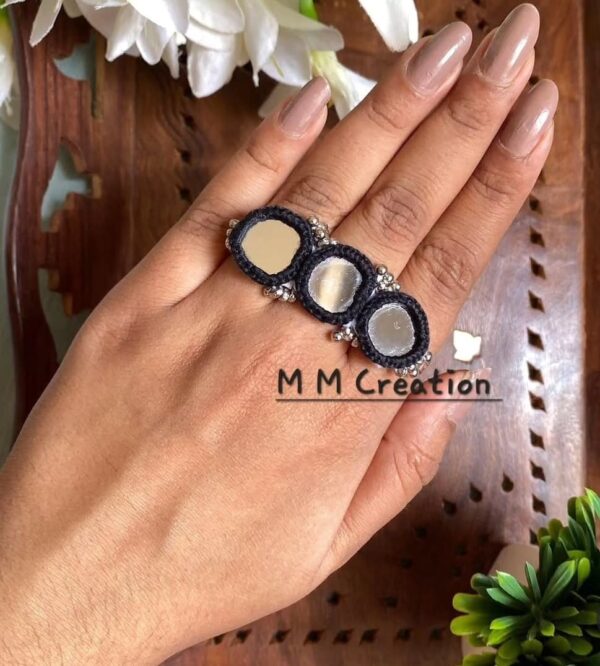 Mirror ring