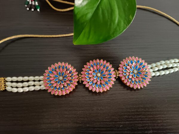 Kundan work choker set