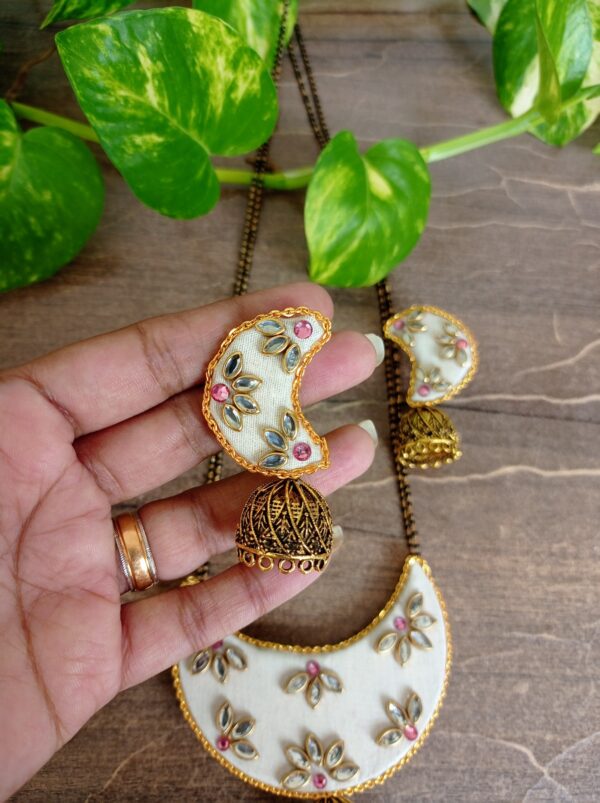 Moon shape Long chain set