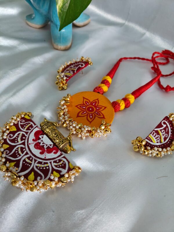 handpainted necklace