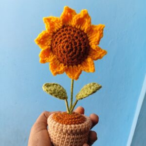 crochet sunflower pot