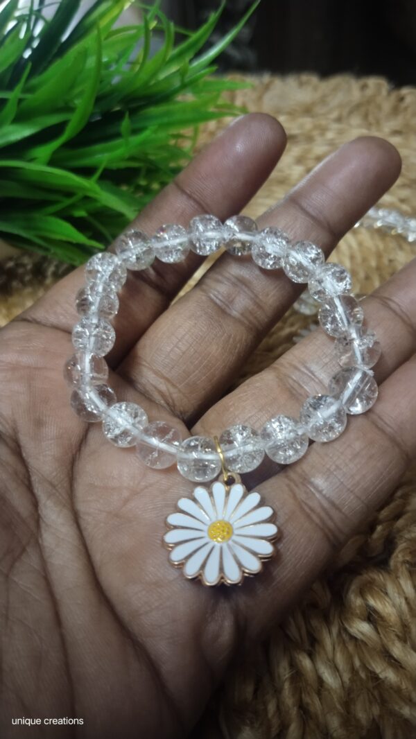 daisy charm bracelet