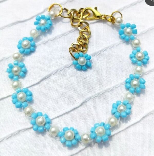 daisy bracelet
