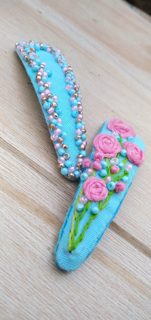 sky bloom embroidered hair pins - Image 4