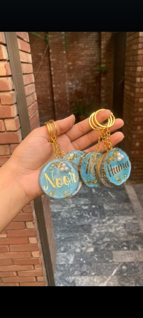 Resin name keychain - Image 2