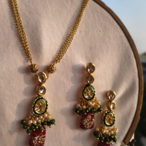 Heritage kundan set