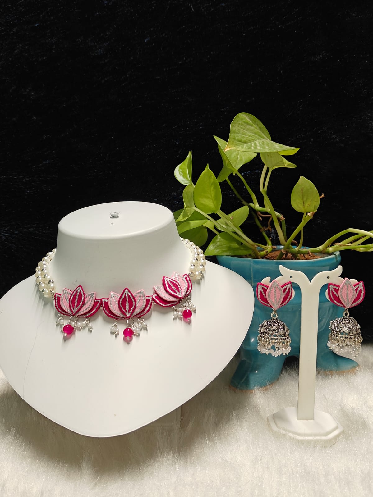 Lotus Necklace Set