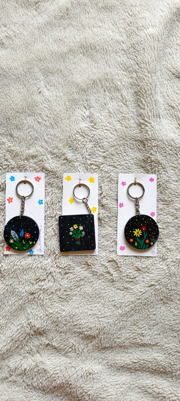 Hand-Painted MDF Keychain - Image 5